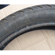 PNEU MRF NYLOGRIP 90-90/18 (95%)
